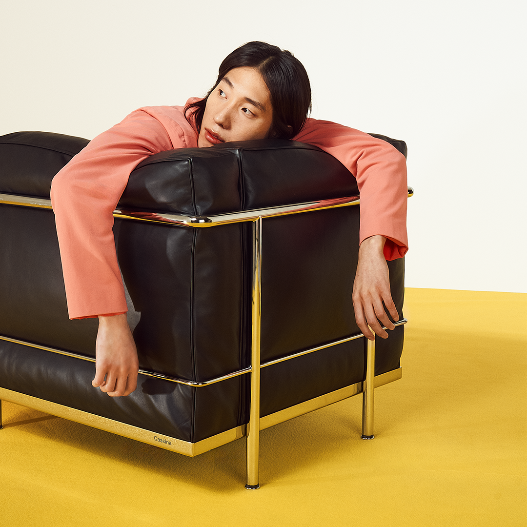 Cassina Human